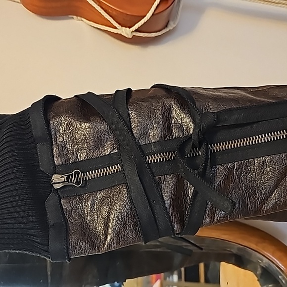 Over the Knee Ribbon Cuffed Stiletto Boots - Picture 3 of 7